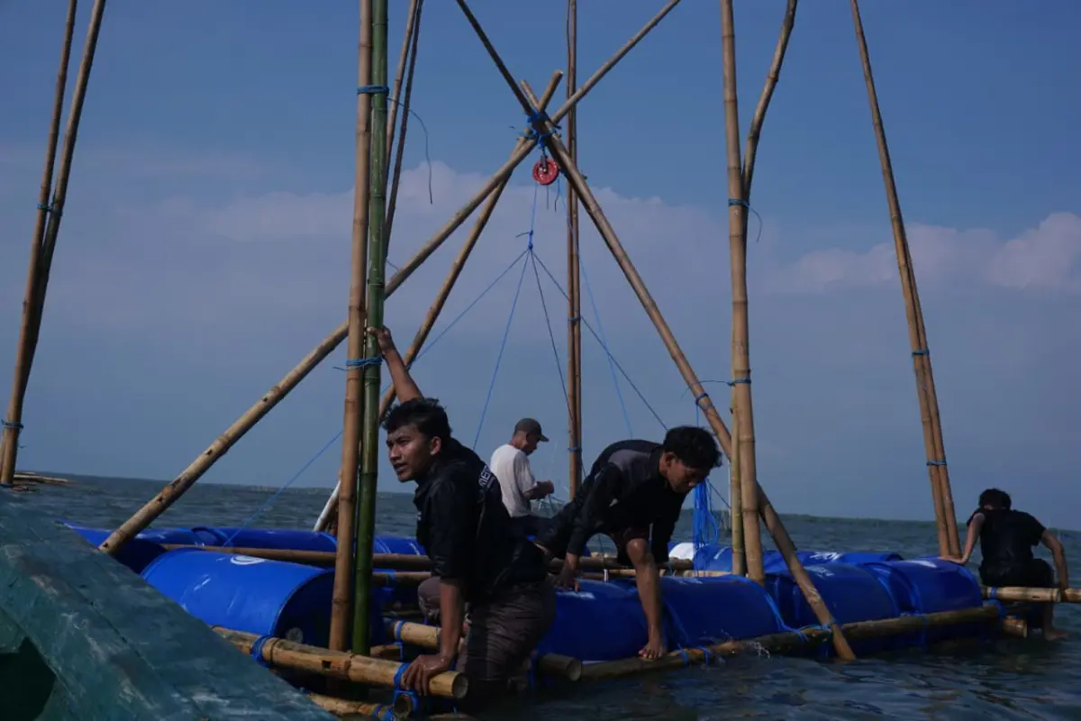 Perkuat Sektor Maritim Pesisir, Longline Apung Dua Ekosistem Resmi Beroperasi di Desa Ngemboh